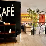 1 Dormitorio junto al mar. Jacuzzi Privado